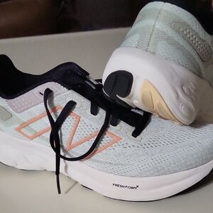 New Balance Women's Mint and Peach Fresh Foam Running Shoes